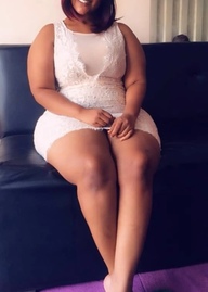 Massage Therapy MONIQUE Chubby R750