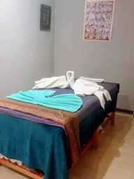 Massage Therapy Lisa