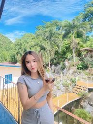 Massage Therapy Nicole