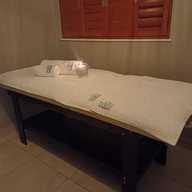 Massage Therapy Lucy