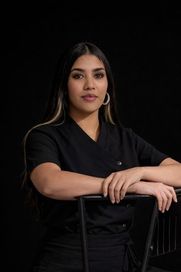 Massage Therapy Therapist Laeeqa