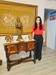 Massage Therapy Anna