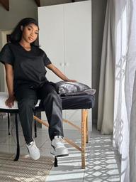 Massage Therapy Candice Dior